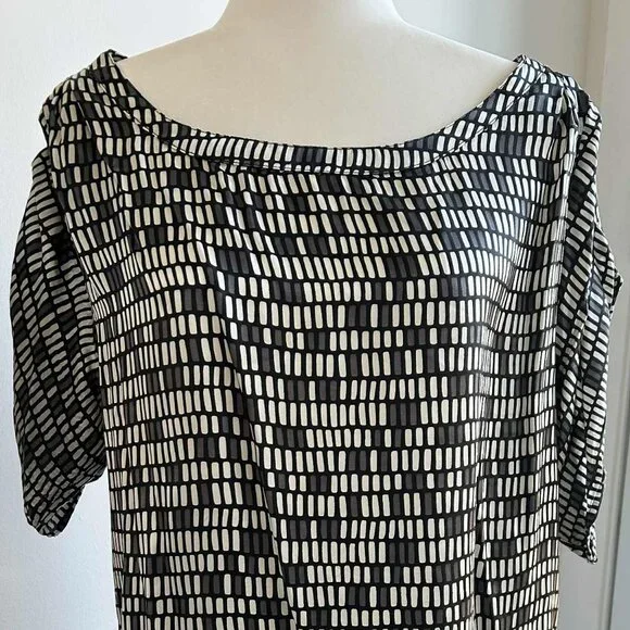 Zara Black Grey & Ivory Geometric Print Pure Silk Boat-Neck Blouse - US L - Picture 2 of 10